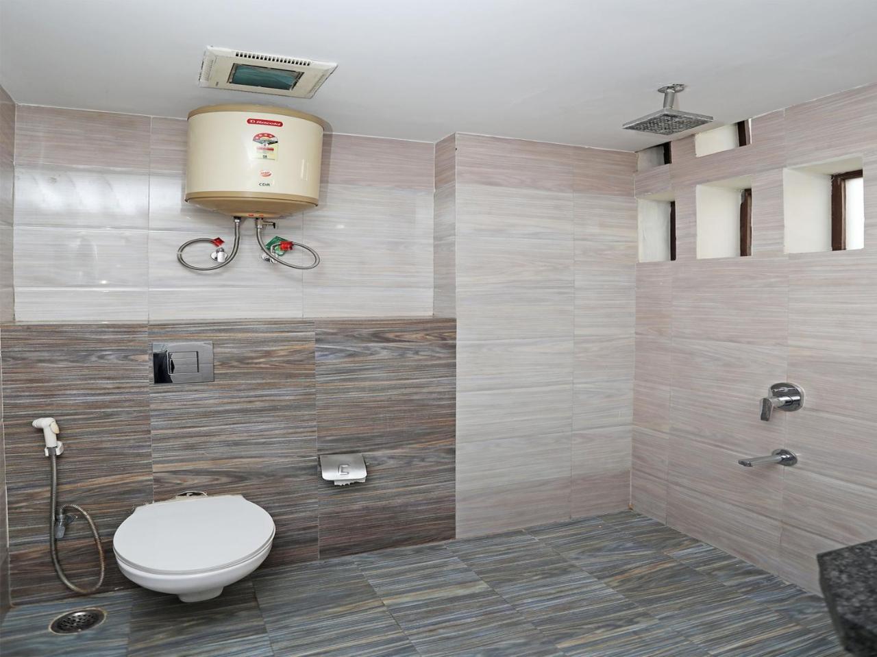 Oyo 680 Hotel Ranjana Heritage ラクナウ エクステリア 写真