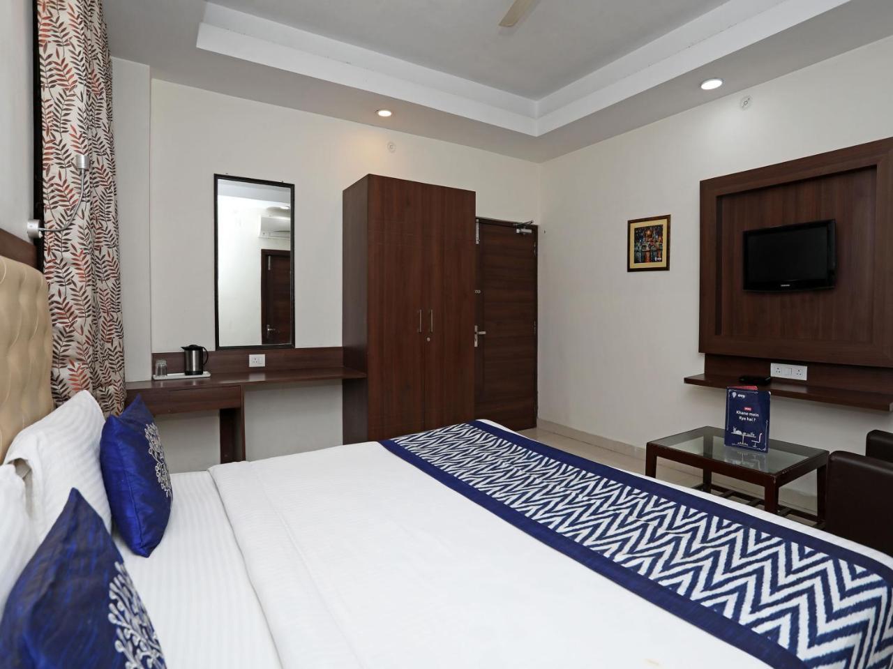 Oyo 680 Hotel Ranjana Heritage ラクナウ エクステリア 写真